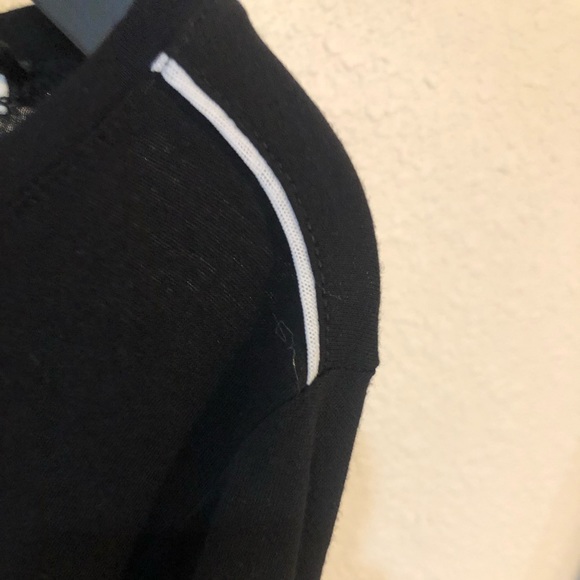 Willi Smith Black fitted Top - Picture 3 of 6